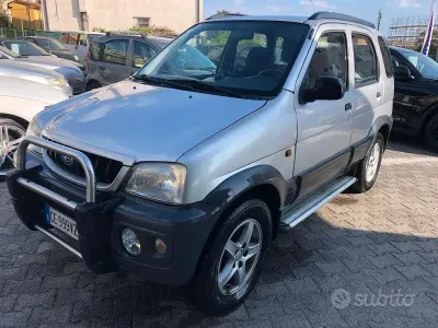 Usata Daihatsu Terios 86 CV (63 kW) 2003 Grigio SUV