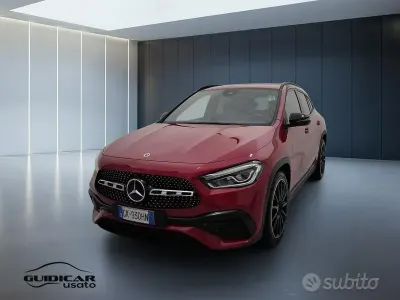 Usata Mercedes GLA200 Premium 150 CV (110 kW) 2023 Rosso SUV