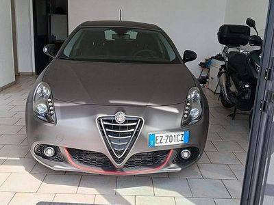 Usado Alfa Romeo Giulietta 105 CV (77 kW) 2015 Gris Utilitario