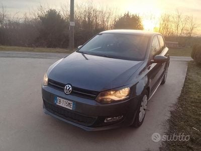 Usata VW Polo 86 CV (63 kW) 2010 Grigio Berlina