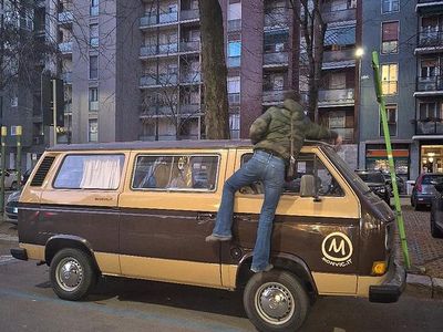 Usata VW Caravelle 1987 Marrone Monovolume