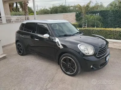 Usata Mini Countryman 111 CV (81 kW) 2014 Nero SUV