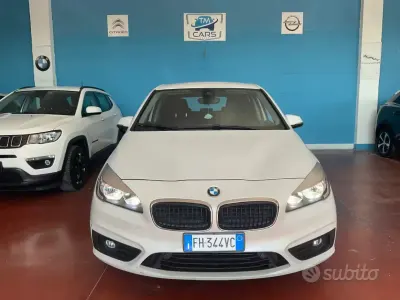 Usata BMW 218 Advantage 150 CV (110 kW) 2017 Bianco Coupé