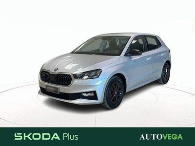 Usata Skoda Fabia 95 CV (69 kW) 2025 Grigio / pastello Utilitaria