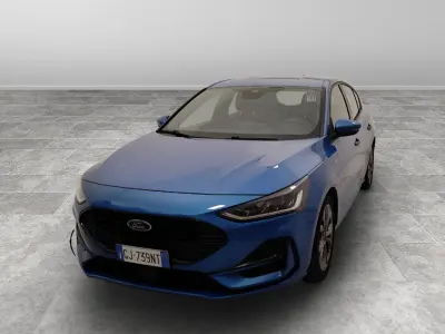 Usata Ford Focus ST-Line 120 CV (88 kW) 2022 Blu/azzurro Utilitaria