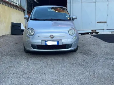 Begagnad Fiat 500 Lounge 75 HK (55 kW) 2008 Grå Sedan