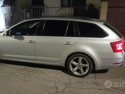 Usata Skoda Octavia 116 CV (85 kW) 2018 Grigio Station wagon
