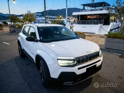Usata Jeep Avenger Longitude 101 CV (74 kW) 2024 Bianco SUV