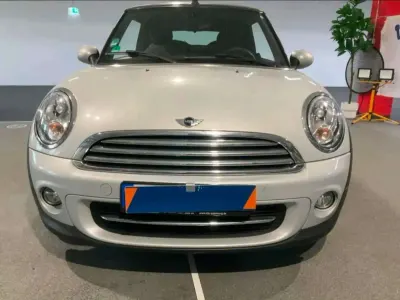 Usata Mini Cooper Cabriolet 122 CV (89 kW) 2015 Bianco Cabrio