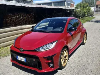 Usata Toyota Yaris 261 CV (191 kW) 2023 Utilitaria