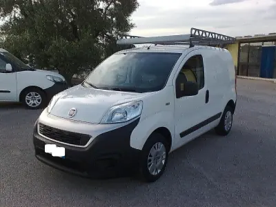Usata Fiat Fiorino 80 CV (58 kW) 2010 Bianco Monovolume