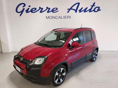 Usata Fiat Panda Cross Cross 69 CV (50 kW) 2025 Rosso Utilitaria