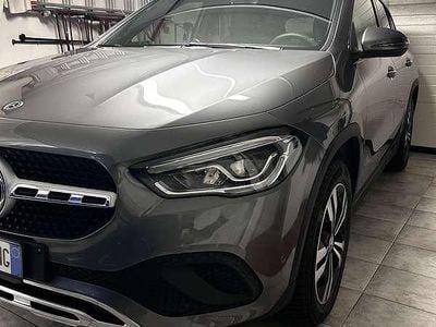 Usata Mercedes GLA200 150 CV (110 kW) 2020 SUV