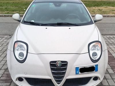 Usata Alfa Romeo MiTo Distinctive 105 CV (77 kW) 2011 Bianco Utilitaria