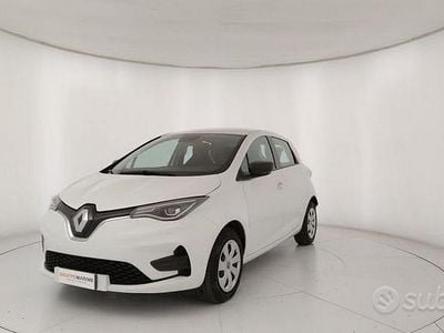 Usata Renault Zoe Life 80 kW (109 CV) 2022 Bianco Utilitaria