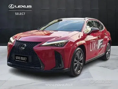 Usata Lexus UX Sport Line 199 CV (146 kW) 2024 Rosso SUV