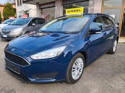 Usata Ford Focus Titanium S 95 CV (69 kW) 2016 Blu/azzurro Station wagon