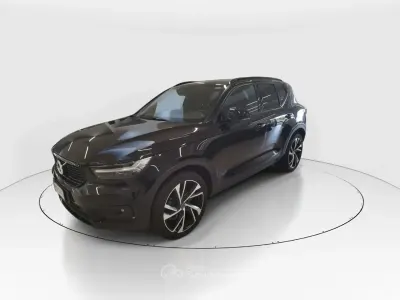 Usata Volvo XC40 R-Design 150 CV (110 kW) 2018 Nero SUV