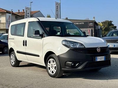 Usata Fiat Doblò 95 CV (69 kW) 2019 Bianco Monovolume