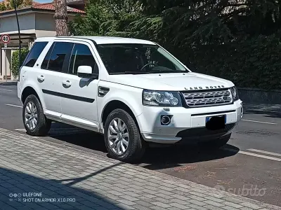 Usata Land Rover Freelander 2 190 CV (139 kW) 2013 Bianco SUV