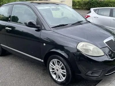 Usata Lancia Ypsilon
