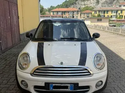 Usata Mini Cooper D Chili 109 CV (80 kW) 2007 Utilitaria
