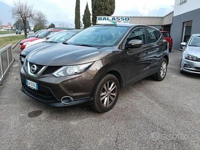 Usata Nissan Qashqai Tekna 110 CV (80 kW) 2014 Marrone SUV