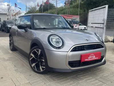 Usata Mini Cooper Coupé 156 CV (114 kW) 2024 Argento Coupé