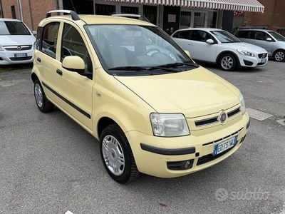 Begagnad Fiat Panda Dynamic 59 HK (43 kW) 2010 Gul Halvkombi