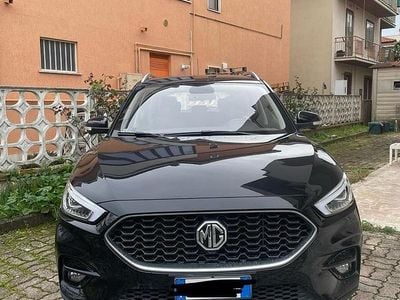Usata MG ZS Luxury 106 CV (77 kW) 2023 Nero SUV