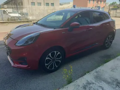 Usata Ford Puma ST-Line 125 CV (91 kW) 2021 Rosso SUV