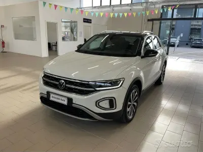 Usata VW T-Roc Style 150 CV (110 kW) 2022 Bianco SUV