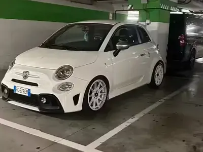 Usata Abarth 595 Turismo 165 CV (121 kW) 2016 Bianco Berlina