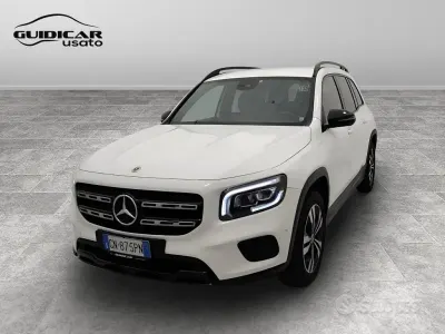 Gebraucht Mercedes GLB200 150 PS (110 kW) 2023 Weiß SUV