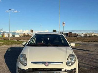 Usata Fiat Punto Evo Dynamic 77 CV (56 kW) 2010 Utilitaria