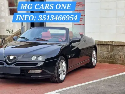 Usata Alfa Romeo Spider 155 CV (114 kW) 1998 Nero Cabrio