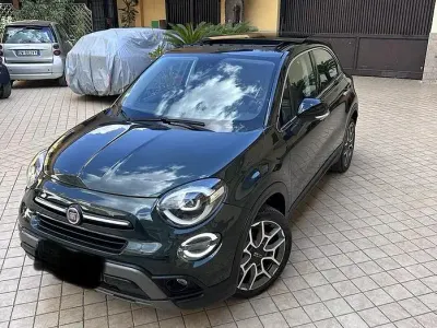 Usata Fiat 500 Cross Plus 120 CV (88 kW) 2020 Verde Station wagon