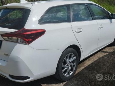 usata Toyota Auris 2ª serie - 2015