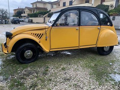 Usata Citroën 2CV 29 CV (21 kW) 1981 Giallo Berlina