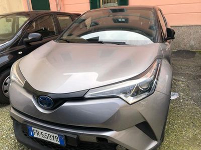 usata Toyota C-HR 1.8 Hybrid E-CVT Trend