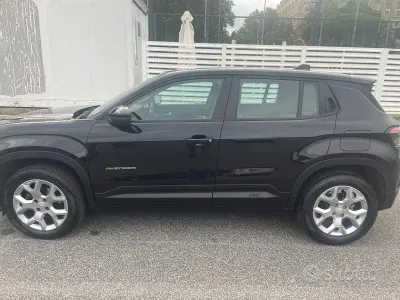 Usata Jeep Avenger Altitude 101 CV (74 kW) 2023 Nero SUV