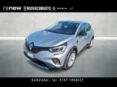 Usata Renault Captur Zen 100 CV (73 kW) 2022 Grigio SUV