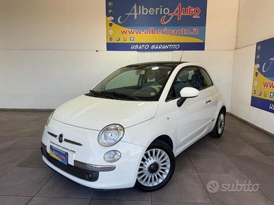 Usata Fiat 500 Lounge 69 CV (50 kW) 2010 Bianco Utilitaria