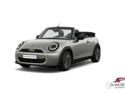 Nuova Mini Cooper Favoured 119 kW (163 CV) 2026 Grigio Utilitaria
