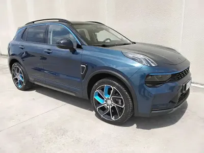 Usata Lynk & Co 01 179 CV (131 kW) 2023 Blu/azzurro SUV