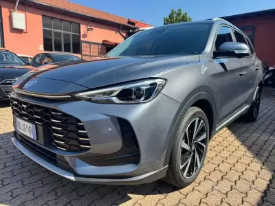 Nuova MG ZS Luxury 102 CV (75 kW) 2026 Grigio SUV