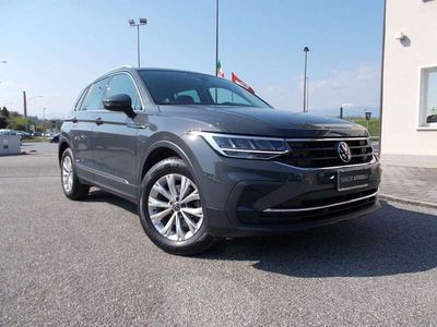 Usata VW Tiguan Life 150 CV (110 kW) 2023 Antracite / metallizzato SUV