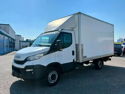 Usata Iveco Daily 160 CV (117 kW) 2017 Bianco Furgone