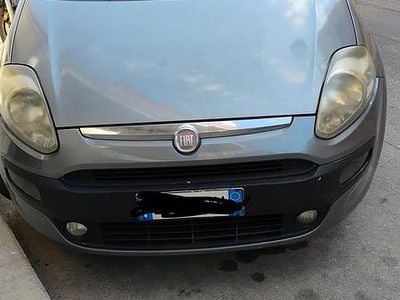 Usata Fiat Punto Evo 77 CV (56 kW) 2010 Grigio Utilitaria