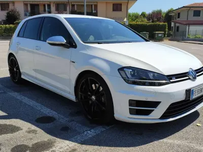 Usata VW Golf VII R 300 CV (220 kW) 2016 Bianco